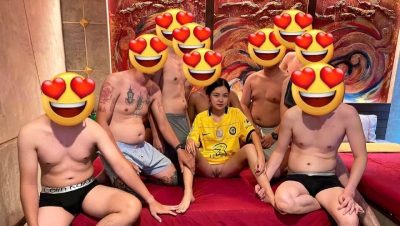 6 Kerumunan 1 Kalah dari rumah seorang gadis srdrrream